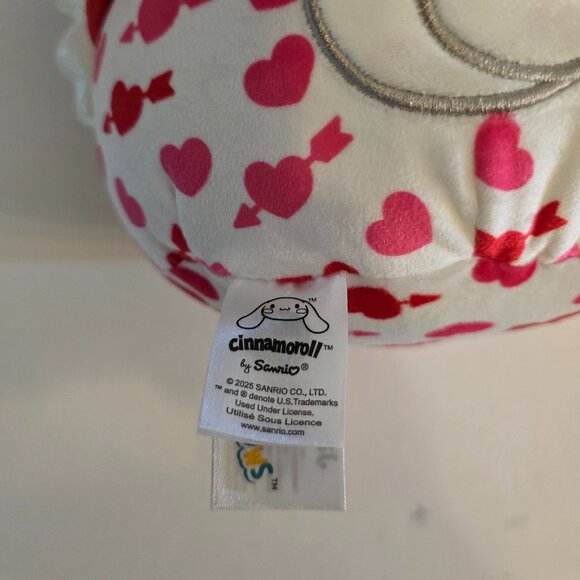 Squishmallows Cinnamoroll Sanrio Valentine Plush - Picture 3 of 7